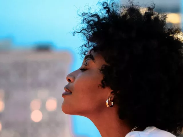 free radicals woman in city