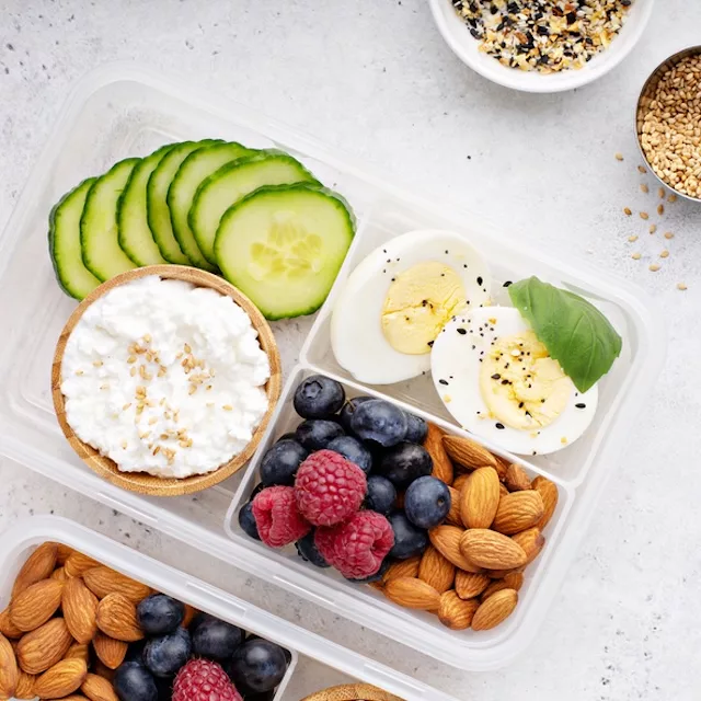 travel hack, travel snacks